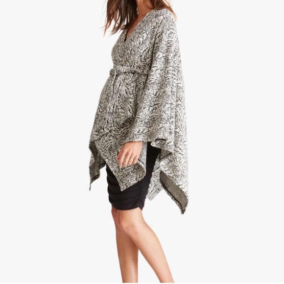 Ingrid & Isabel Black and Ivory Knit Poncho - Picture 2 of 4